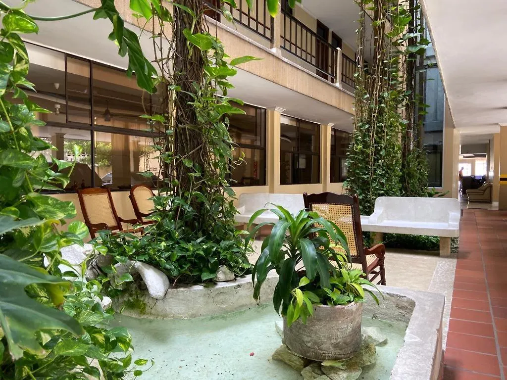 בארנקווילה Hotel Sanfrancisco De Asis 3*,  קולומביה